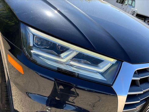 Used 2019 Audi Q5 2.0T Premium Plus w/ Premium Plus Package AWD/4WD image 32