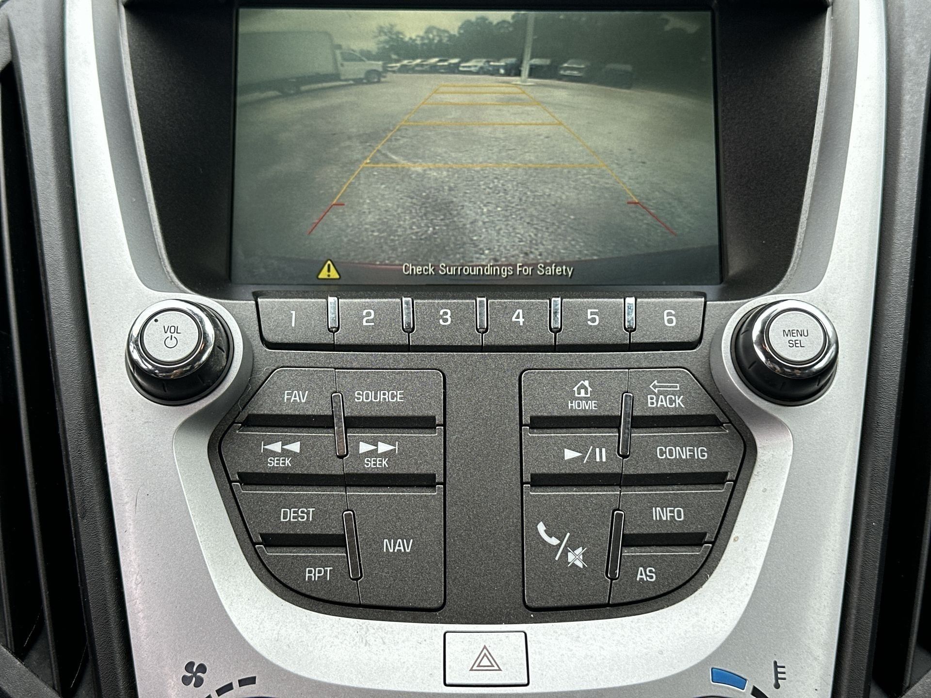 Used 2016 Chevrolet Equinox LTZ w/ Enhanced Convenience Package FWD image 15