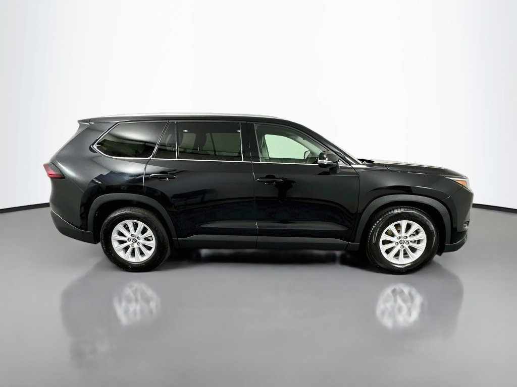 Used 2025 Toyota Grand Highlander FWD image 4