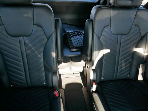 Used 2024 Kia Sorento SX Prestige image 13