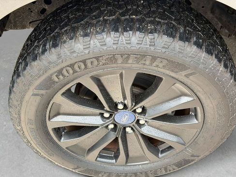 Used 2020 Ford F150 XLT w/ Equipment Group 302A Luxury AWD/4WD image 12