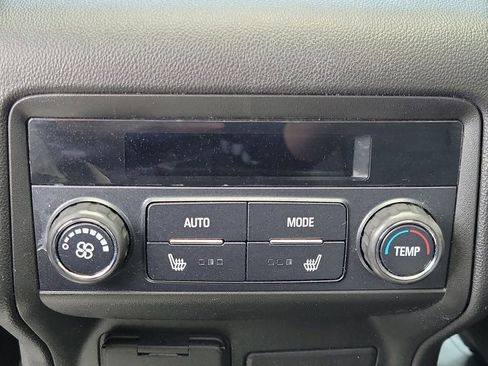 Used 2021 GMC Acadia Denali w/ Denali Ultimate Package AWD/4WD image 16