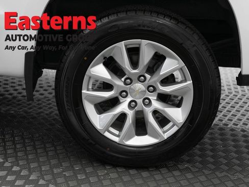 Used 2023 Chevrolet Silverado 1500 Custom RWD image 33