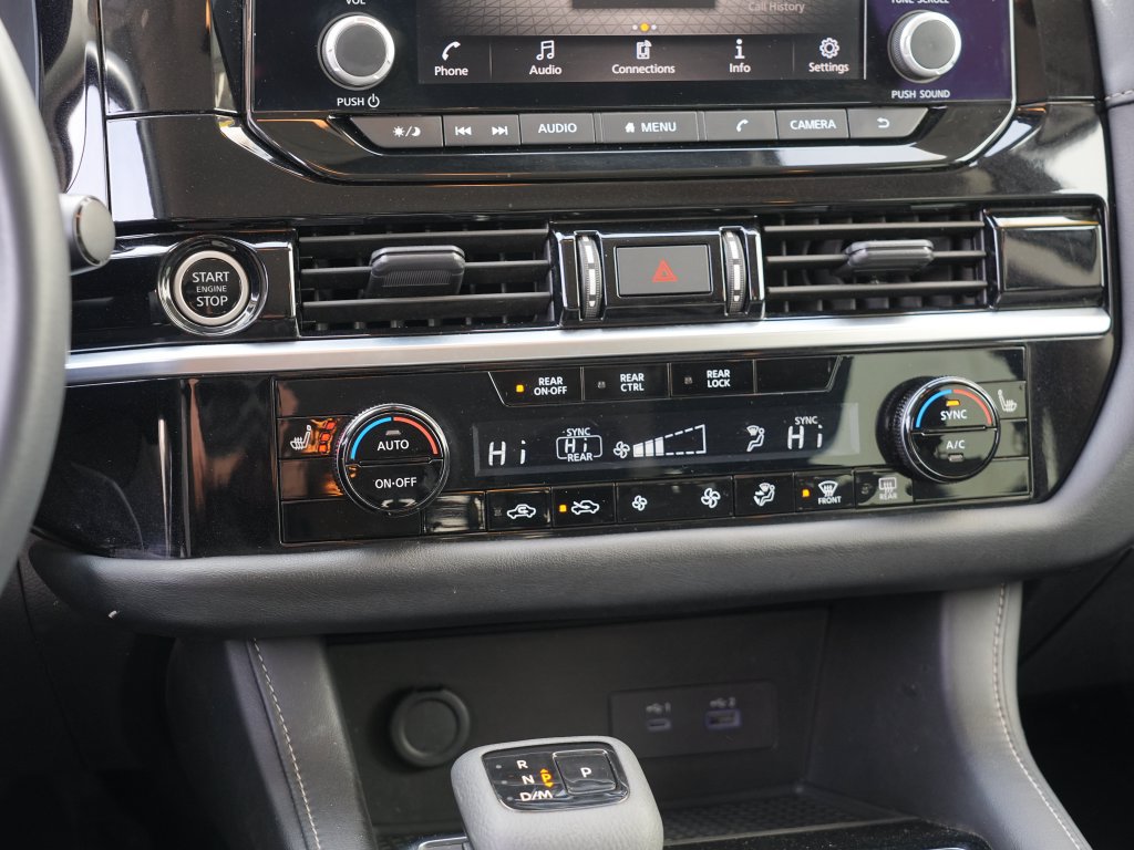 Used 2023 Nissan Pathfinder SV AWD/4WD image 25