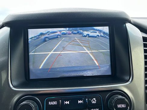 Used 2018 Chevrolet Suburban Premier w/ RST Edition AWD/4WD image 27