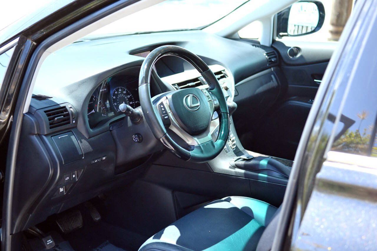 Used 2013 Lexus RX 350 AWD w/ Navigation Pkg image 18