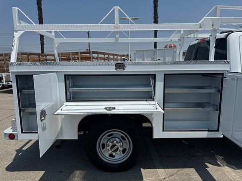 New 2025 Ford F350 XL w/ XL Chrome Package image 20