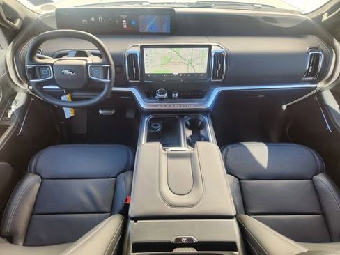 New 2026 Ford Expedition Platinum AWD/4WD image 11