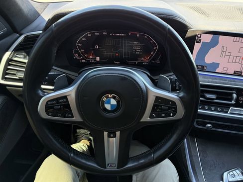 Used 2020 BMW X7 M50i w/ Executive Package image 30