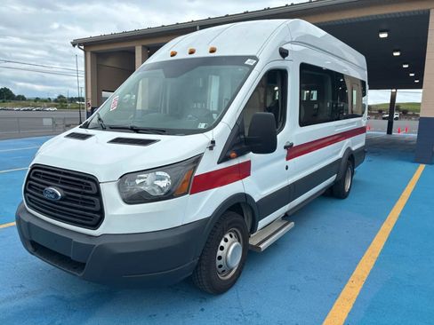 Used 2017 Ford Transit 350 XL RWD image 2
