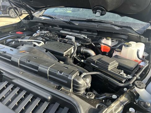 New 2026 GMC Sierra 2500 AT4 w/ LPO, Black Badging Package AWD/4WD image 31