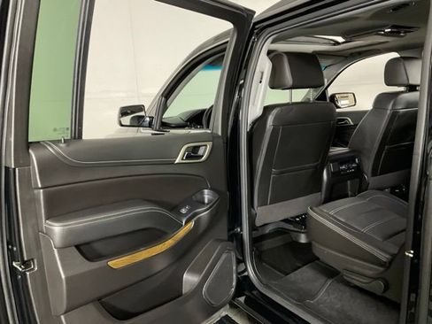 Used 2020 GMC Yukon XL Denali w/ Denali Premium Package AWD/4WD image 33