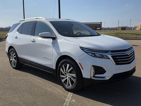 Used 2023 Chevrolet Equinox Premier image 7