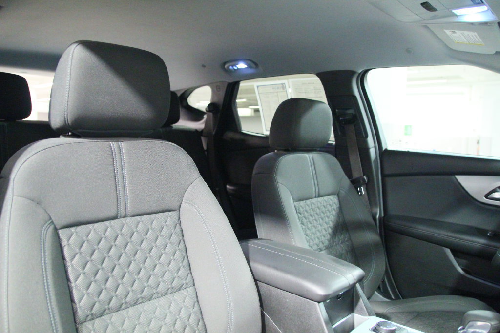 Used 2022 Chevrolet Blazer LT AWD/4WD image 20