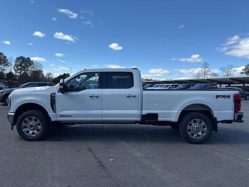 New 2026 Ford F350 Lariat w/ Lariat Ultimate Package image 2