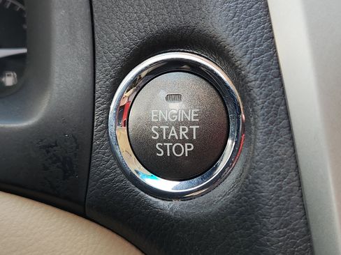 Used 2011 Lexus RX 350 2WD w/ Premium Pkg image 21