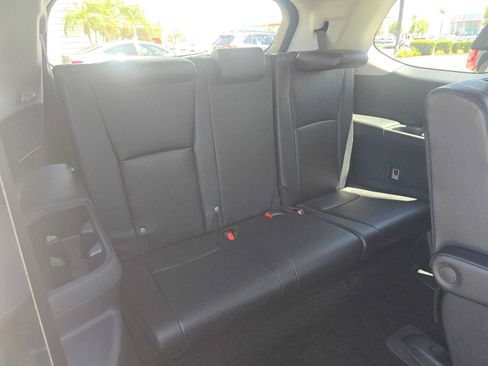 Certified 2026 Toyota Grand Highlander FWD image 13