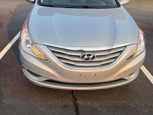 Used 2013 Hyundai Sonata GLS FWD image 3