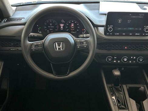Used 2023 Honda Accord LX image 13