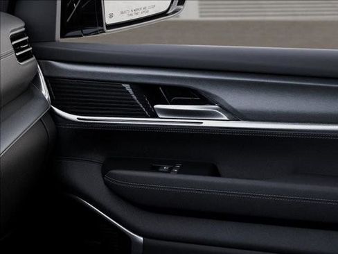 New 2026 Jeep Grand Wagoneer L Limited w/ Convenience Group I AWD/4WD image 25