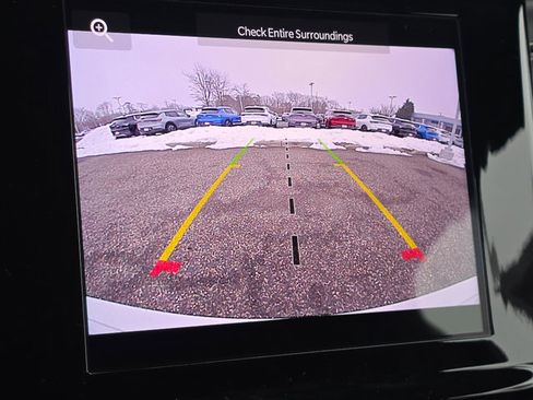 Certified 2025 Jeep Grand Cherokee Altitude image 35