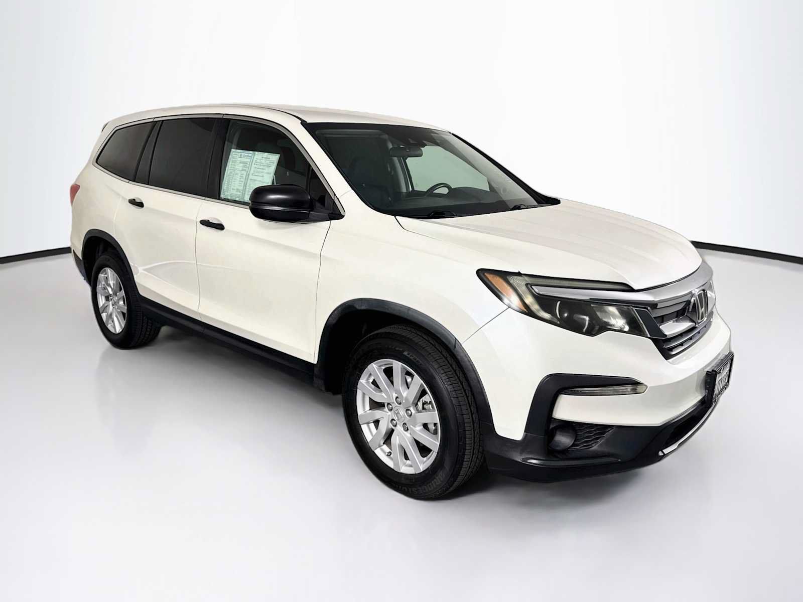 Certified 2019 Honda Pilot LX image 1