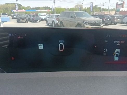 New 2026 Ford Expedition Platinum image 20