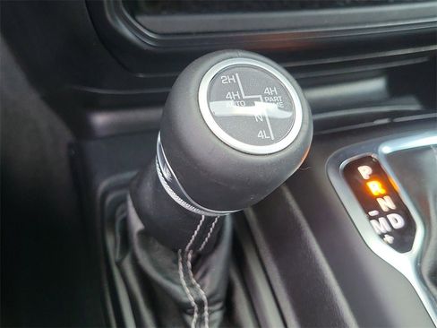 Used 2021 Jeep Wrangler Unlimited Sahara w/ Cold Weather Group image 13