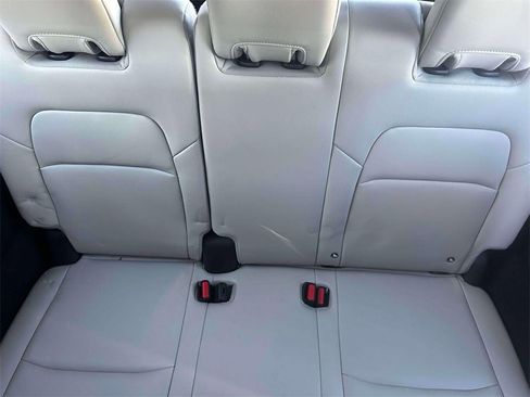 Certified 2024 Nissan Pathfinder SL image 11