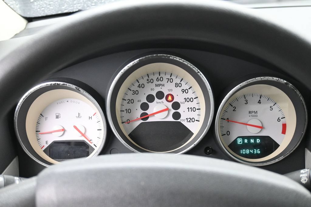 Used 2007 Dodge Caliber SXT FWD image 11