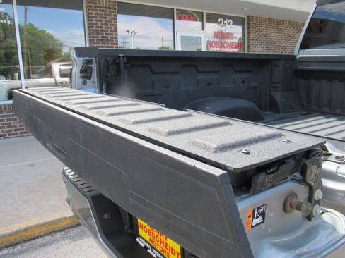 Used 2025 GMC Sierra 2500 AT4 AWD/4WD image 16