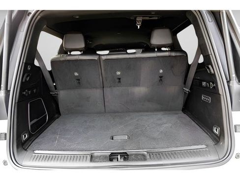 Used 2022 Jeep Wagoneer Series III w/ Flexible Seating Group image 24