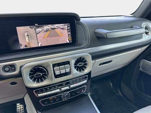 Certified 2022 Mercedes-Benz G 63 AMG 4MATIC image 27