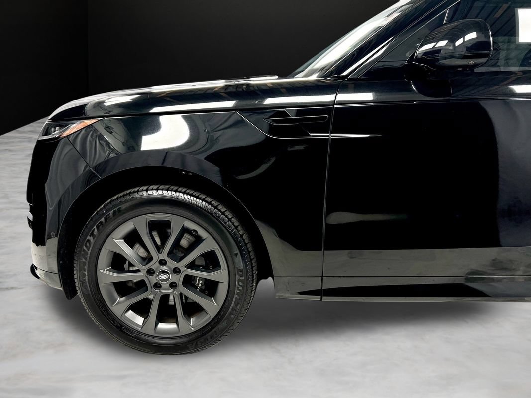 Used 2024 Land Rover Range Rover Sport Dynamic SE AWD/4WD image 11