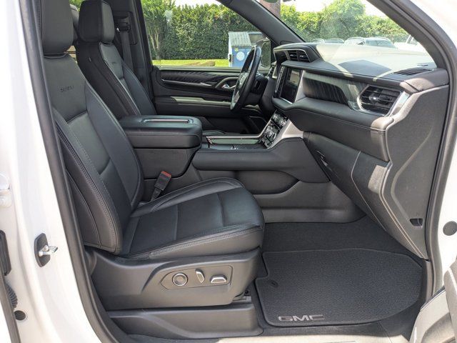 Used 2024 GMC Yukon Denali w/ Advanced Technology Package AWD/4WD image 19