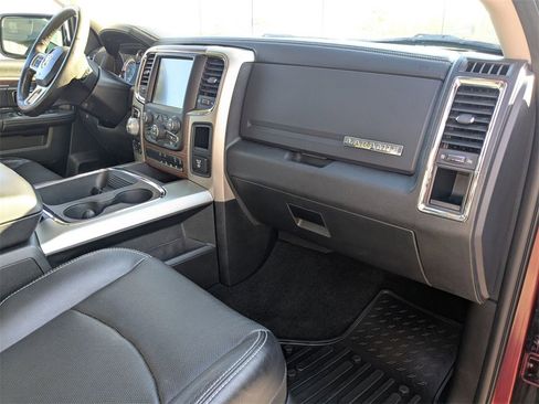 Used 2017 RAM 1500 Laramie w/ Convenience Group image 30