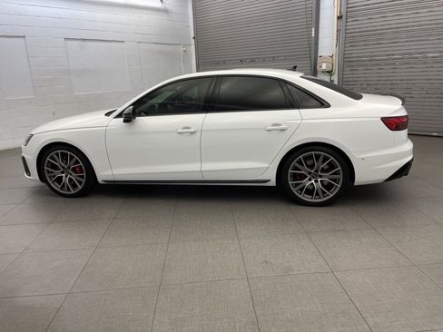 Used 2024 Audi S4 Prestige image 9
