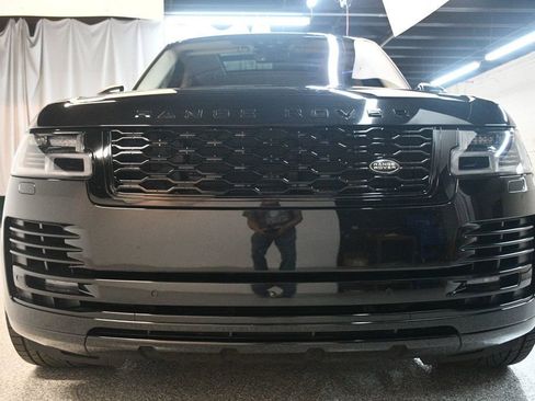 Used 2018 Land Rover Range Rover Supercharged image 14