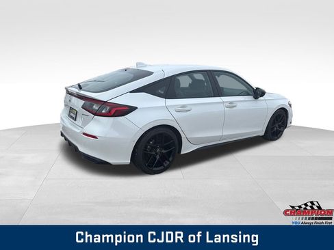 Used 2024 Honda Civic Sport image 5