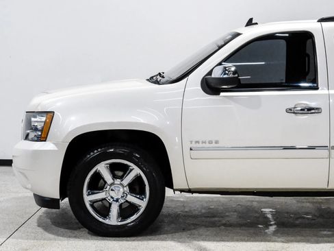 Used 2013 Chevrolet Tahoe LTZ RWD image 10