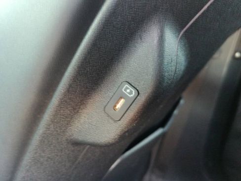 Used 2023 Kia EV6 GT-Line w/ GT-Line Suede Seat Package image 31