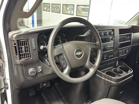 Used 2023 Chevrolet Express 2500 w/ Driver Convenience Package image 12