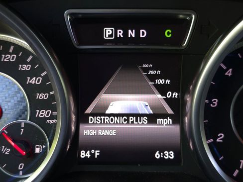 Used 2017 Mercedes-Benz G 63 AMG 4MATIC image 33