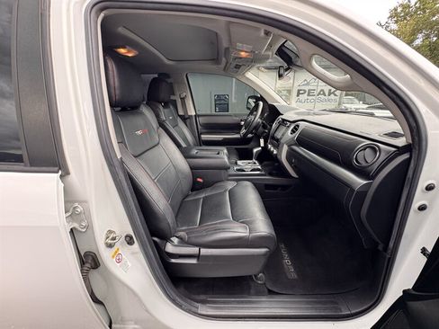 Used 2019 Toyota Tundra TRD Pro AWD/4WD image 31