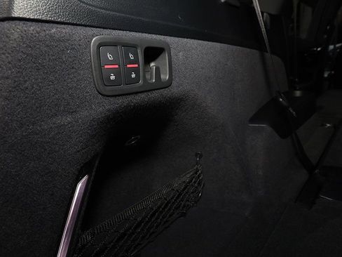 Used 2018 Audi Q7 3.0T Prestige w/ Prestige Package image 38