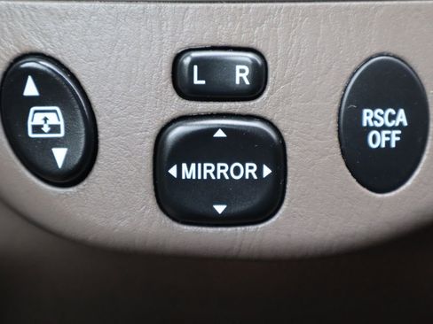 Used 2005 Toyota Tundra SR5 AWD/4WD image 28