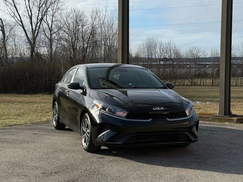 Used 2024 Kia Forte LXS image 15