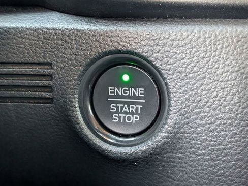 Certified 2021 Ford Ranger Lariat w/ Tremor Off-Road Package image 22