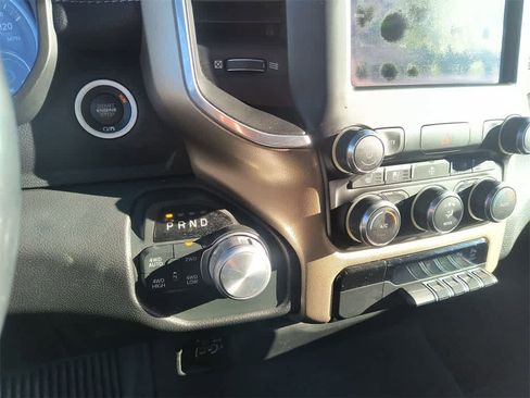 Used 2019 RAM 1500 Laramie image 19