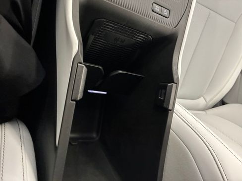 New 2026 Jeep Cherokee Limited AWD/4WD image 35